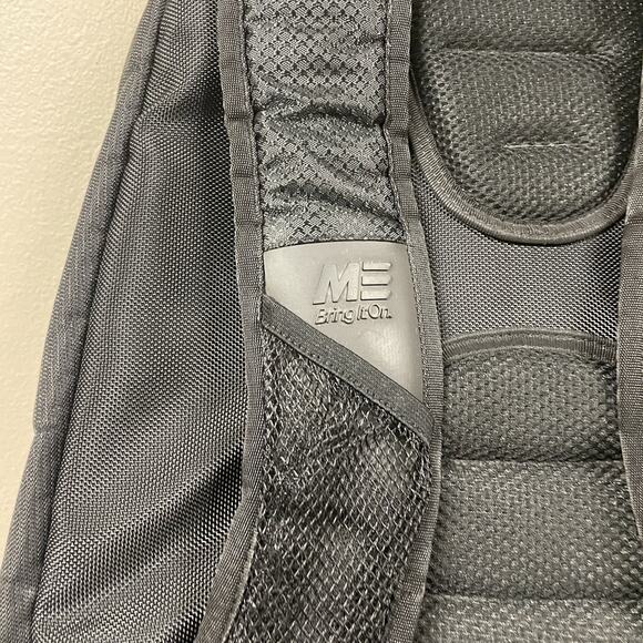 Mobile Edge ScanFast Backpack 2.0 Fits laptops up to 17.3″ & MacBooks up to 17" - Picture 11 of 11